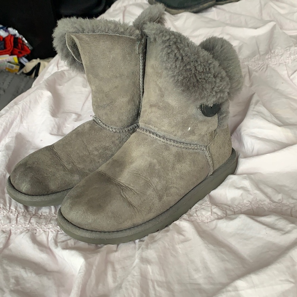 80% off UGG Australia Gray Button Boots